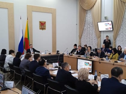 Митрополит Димитрий принял участие в обсуждении публичного отчета министерства образования и науки Забайкальского края