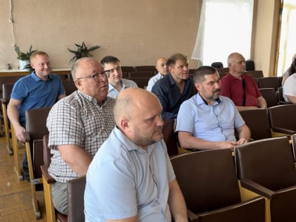 Депутаты за работой