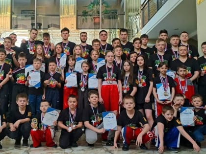 Кикбоксеры из Забайкалья собрали на крупном чемпионате 63 медали