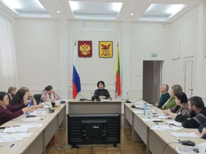 Аягма Ванчикова рассказала в федеральном эфире «Радио России» о помощи, которую волонтеры Забайкалья оказывают участникам СВО