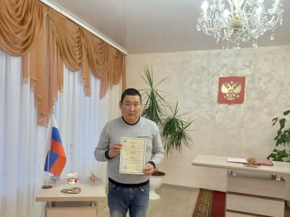 Первые в 2023 году свидетельства о рождении получили новорожденные забайкальцы в районах края