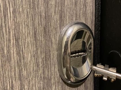 Житель Читы вскрывал квартиры и похищал вещи