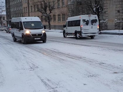 Гренишин поручил взять на контроль очистку дорог после снегопада