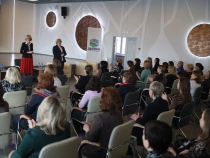 «Разговор о Главном»: Новые возможности для развития детей обсудили на встрече с руководителями детсадов Читы