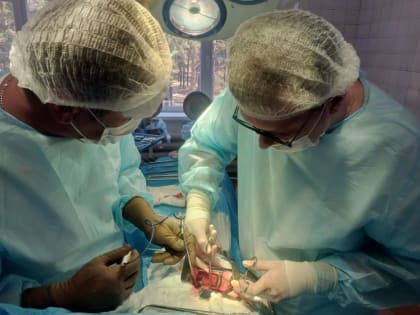 Обмен опытом: Профессор из Москвы провел операцию на легкие жительнице Забайкалья