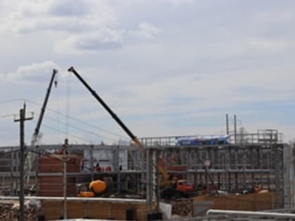 На производственной площадке АО «Хиагда» завершается строительство здания бытового корпус