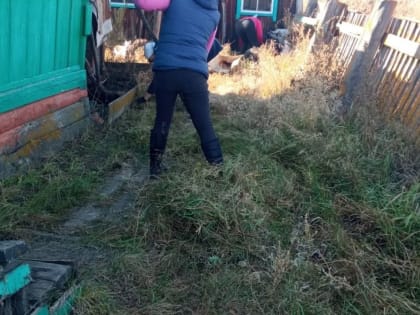 Депутаты-волонтеры посетили семьи родителей участников СВО