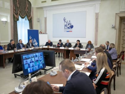 Член ОП России и Забайкалья принял участие в «нулевых чтениях» проекта закона, связанного с изменением действующих норм деятельности интернет провайдеров