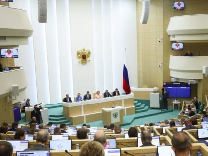 ​Баир Жамсуев: Работающие родители, воспитывающие двух и более детей, получат дополнительную поддержку от государства