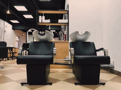 Визажисты и парикмахеры Zабайкалья могут бесплатно воспользоваться бьюти-пространством для своей работы