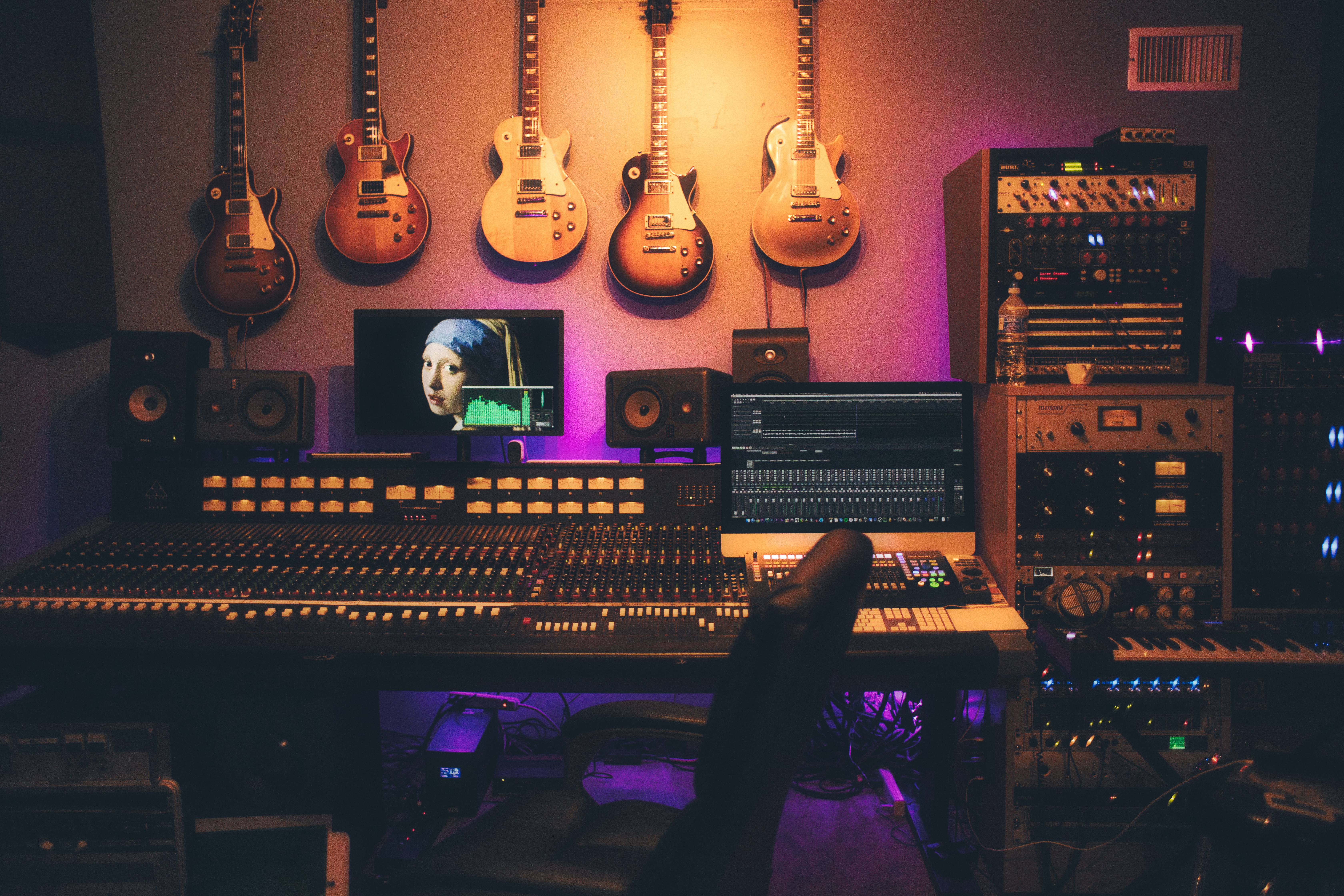 Hi Mid Low Studio