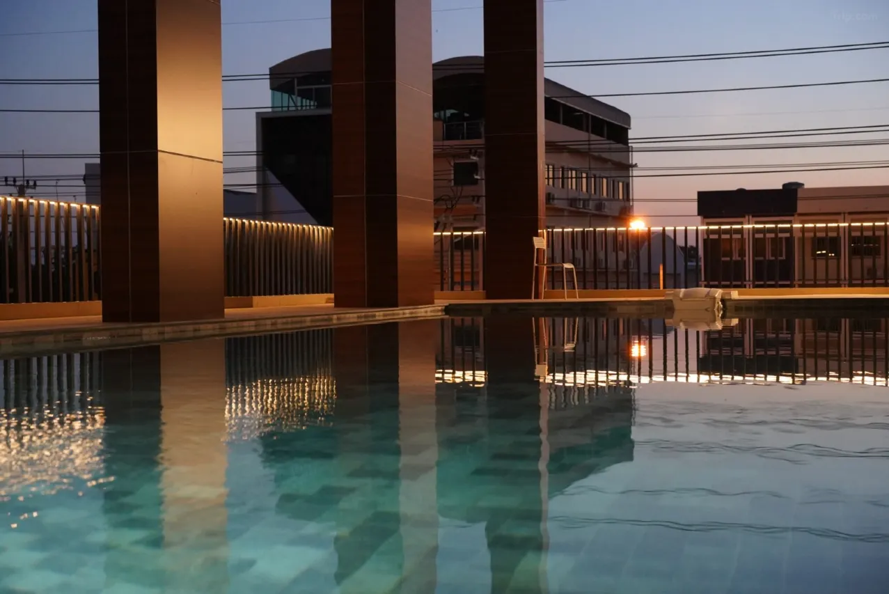 S3 Huahin Hotel
