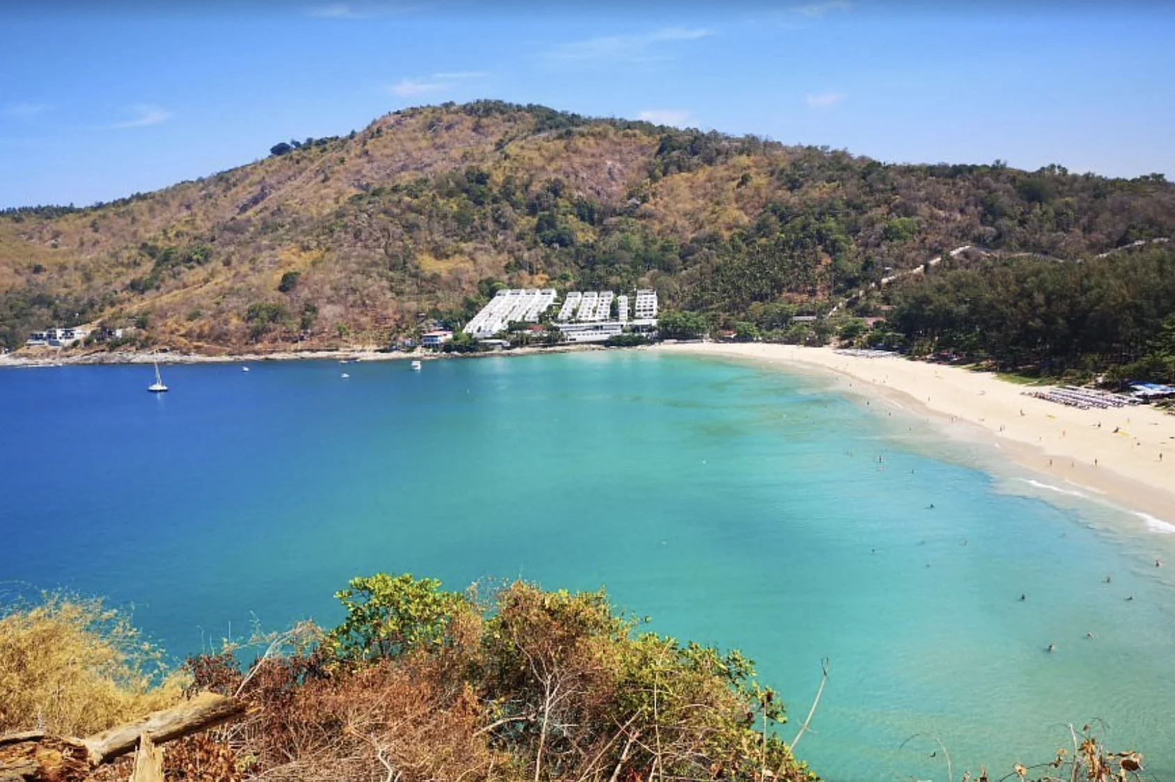 Nai Harn beach