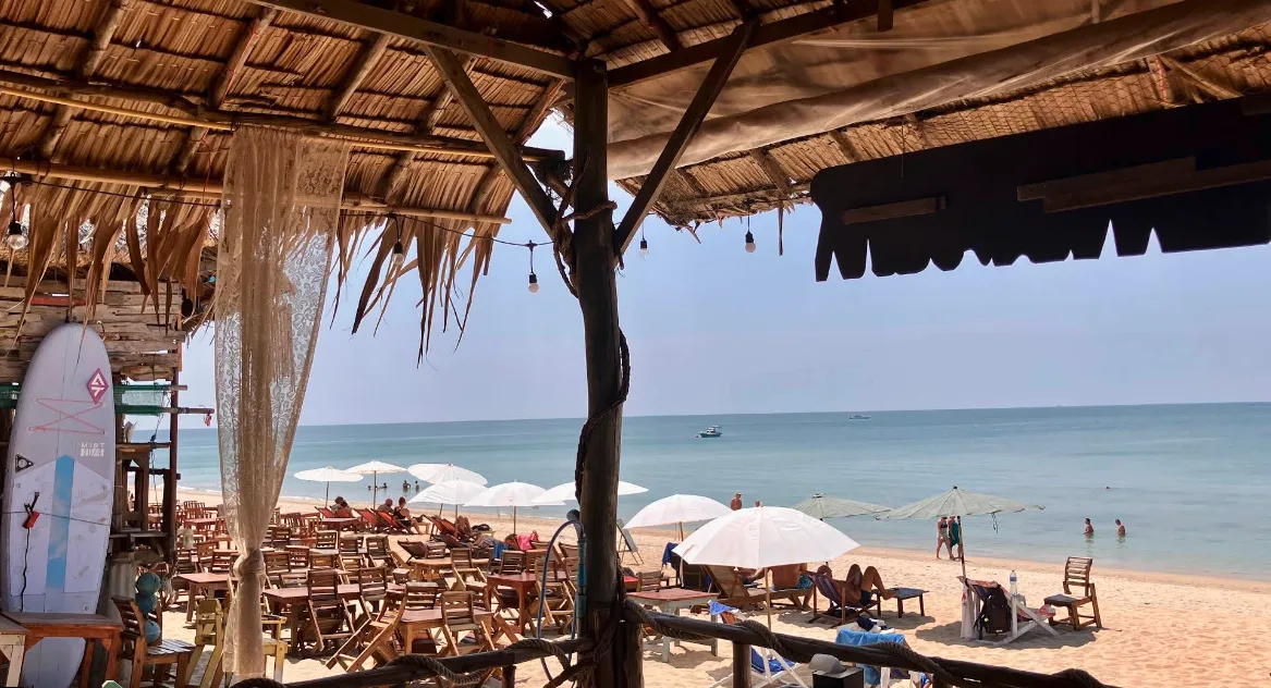 Jai Dee Home β Restaurant, Bar on the Beach