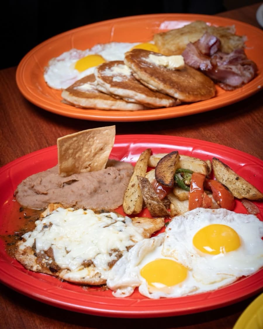 La Cabaña Steak House-gallery-10
