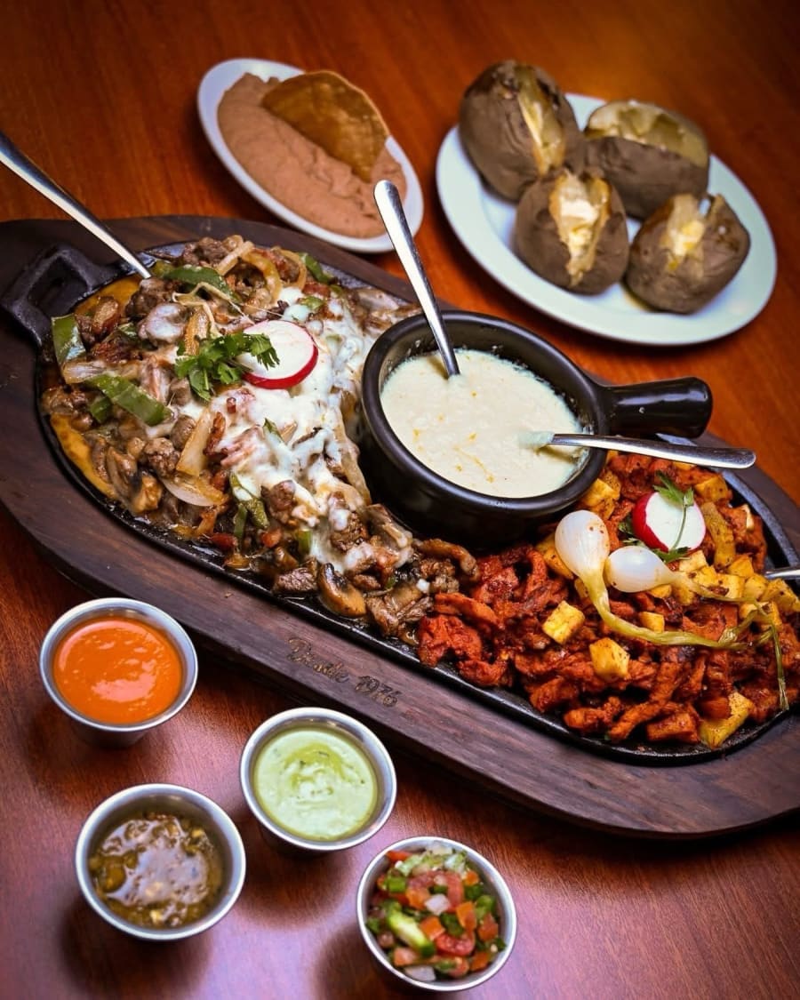 La Cabaña Steak House-gallery-24