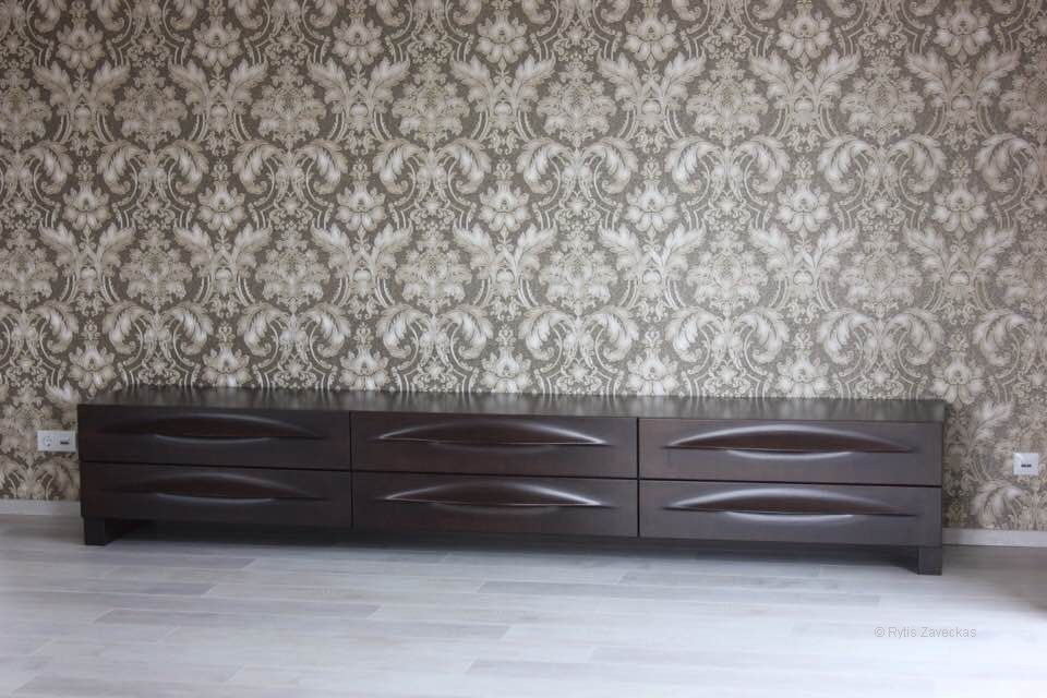 dressers 1