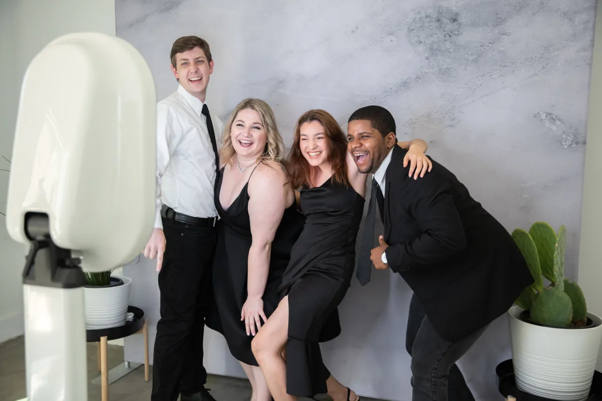 360 Photo Booth Video Ideas: Songs, Poses, and Effects That Go Viral