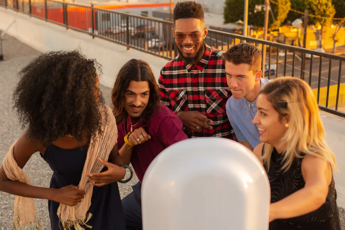 How Many Hours Should You Rent a Photo Booth For?