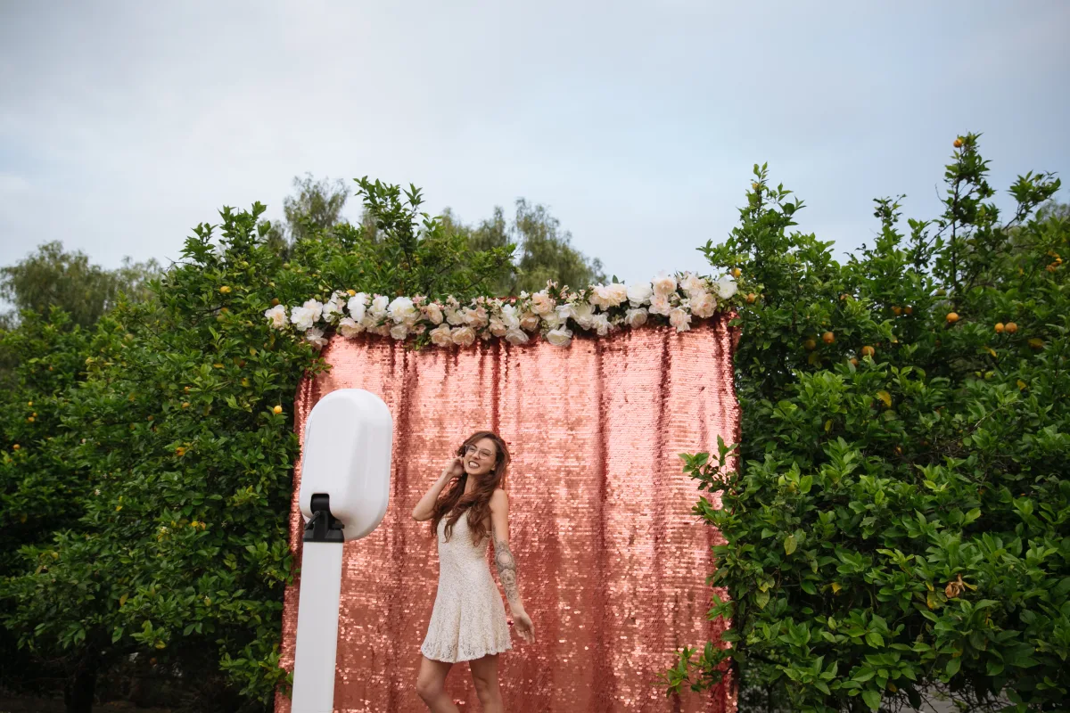 15 Questions to Ask Before Hiring a Las Vegas Photo Booth Company