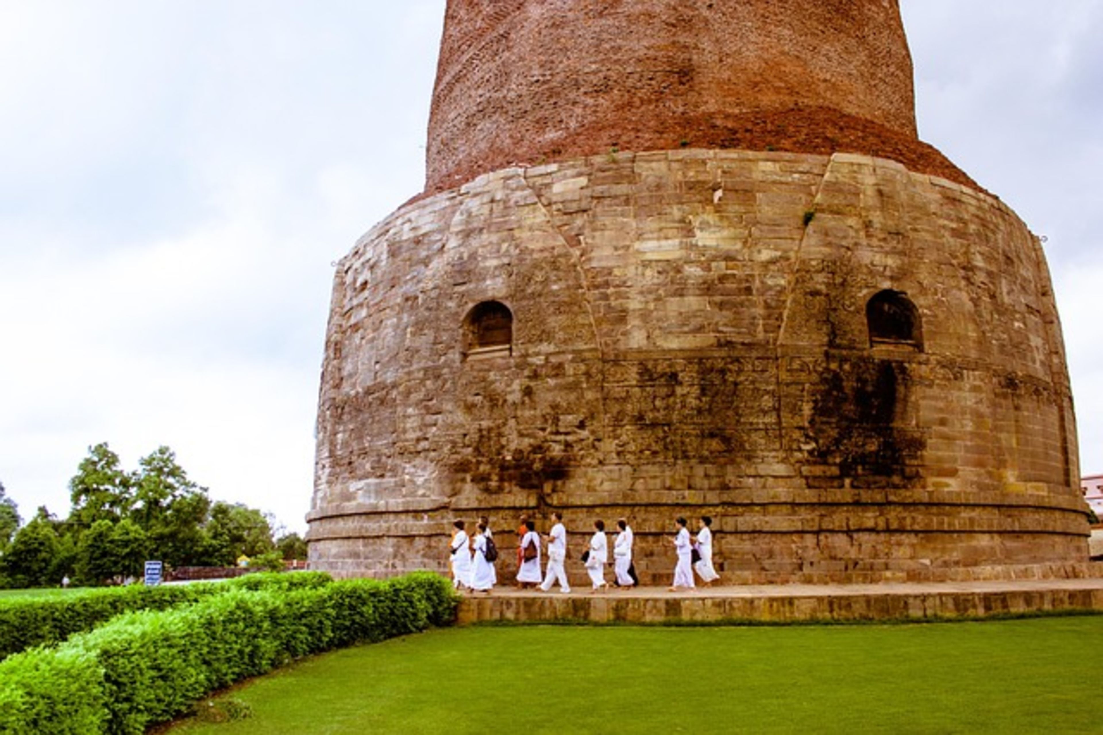 Sarnath (Buddha's First Sermon Site)