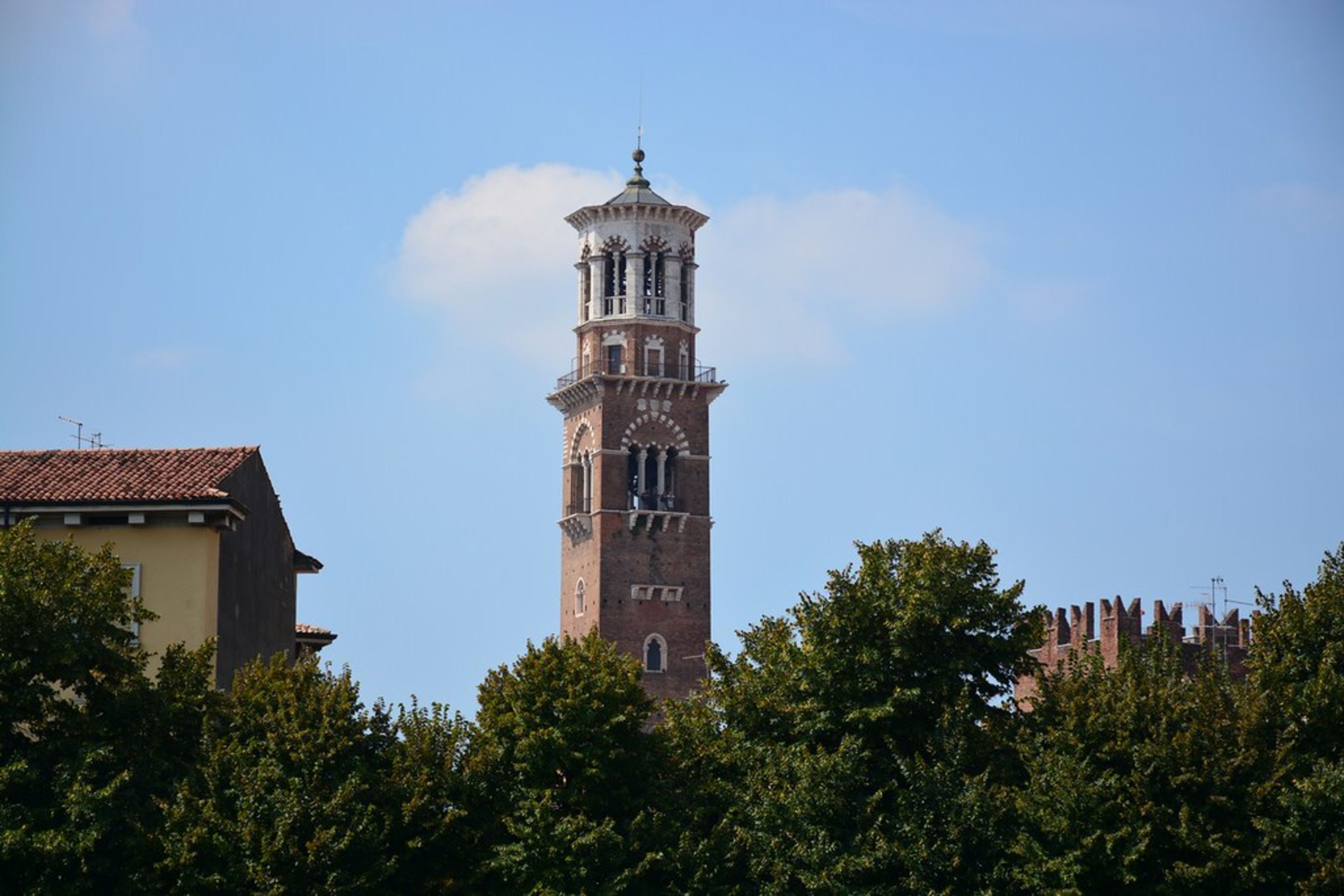 Torre dei Lamberti