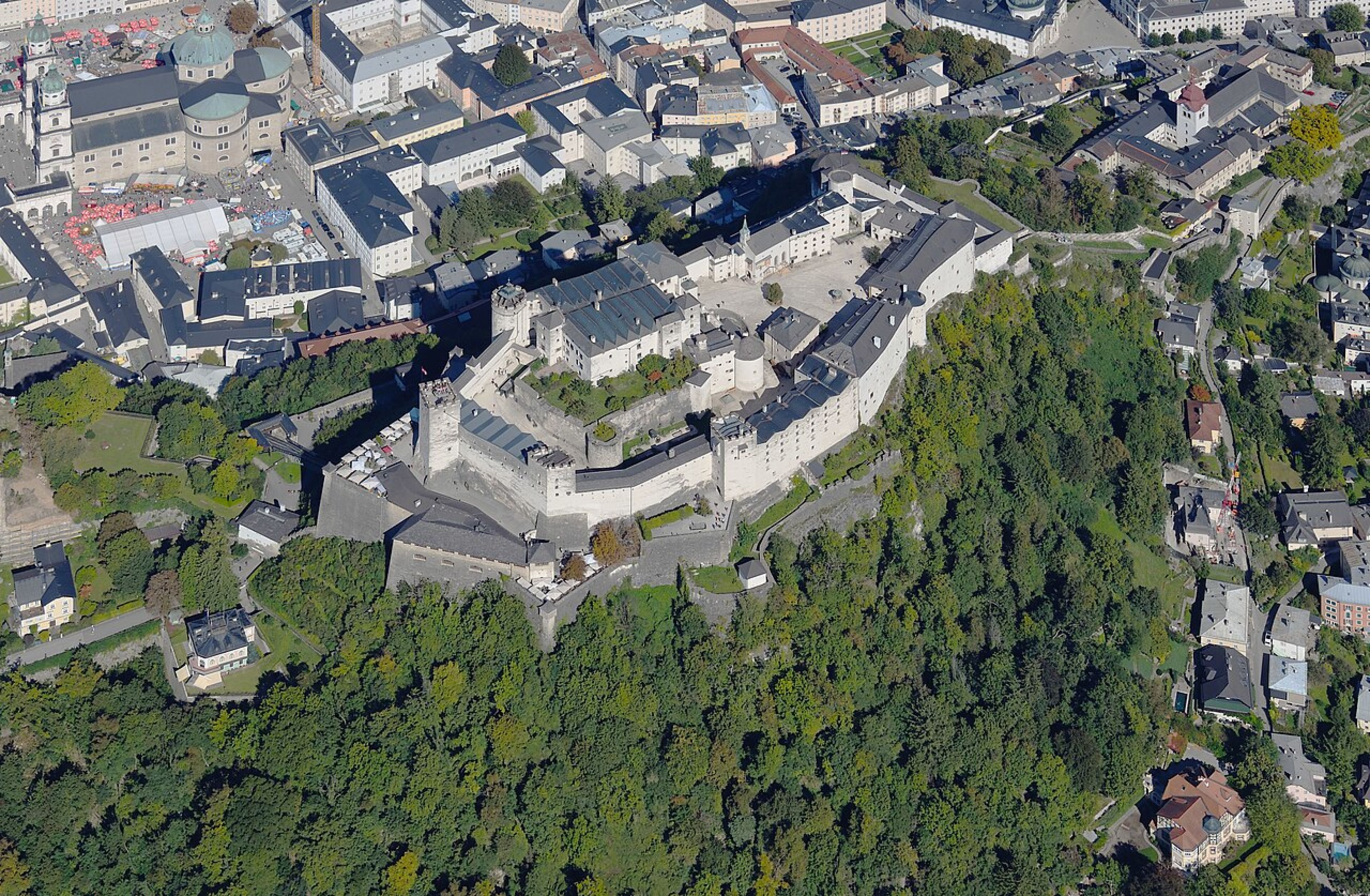 Baroque Spires & Alpine Light: 4 Days in Salzburg