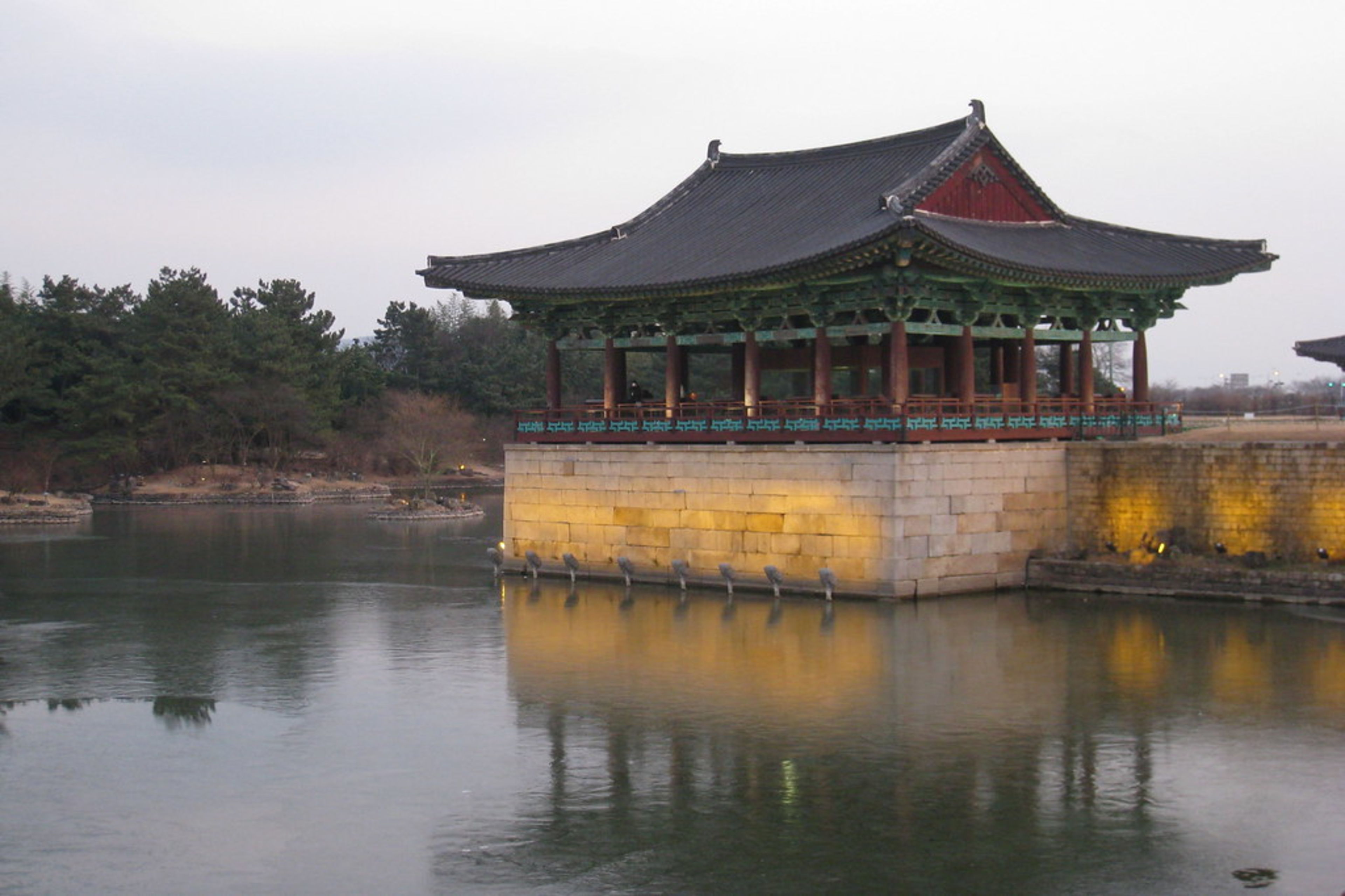 Anapji Pond (Donggung & Wolji)