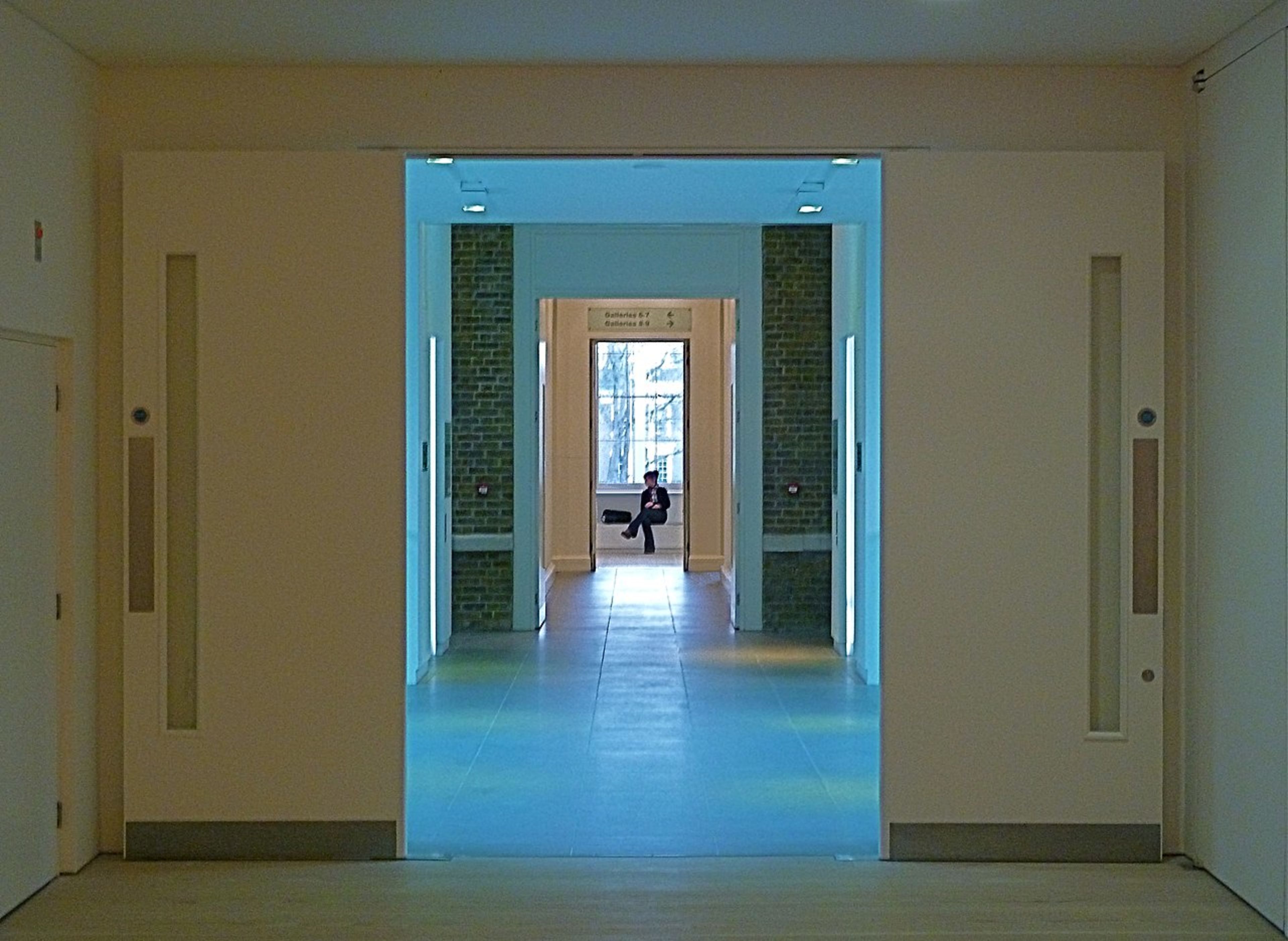 Saatchi Gallery