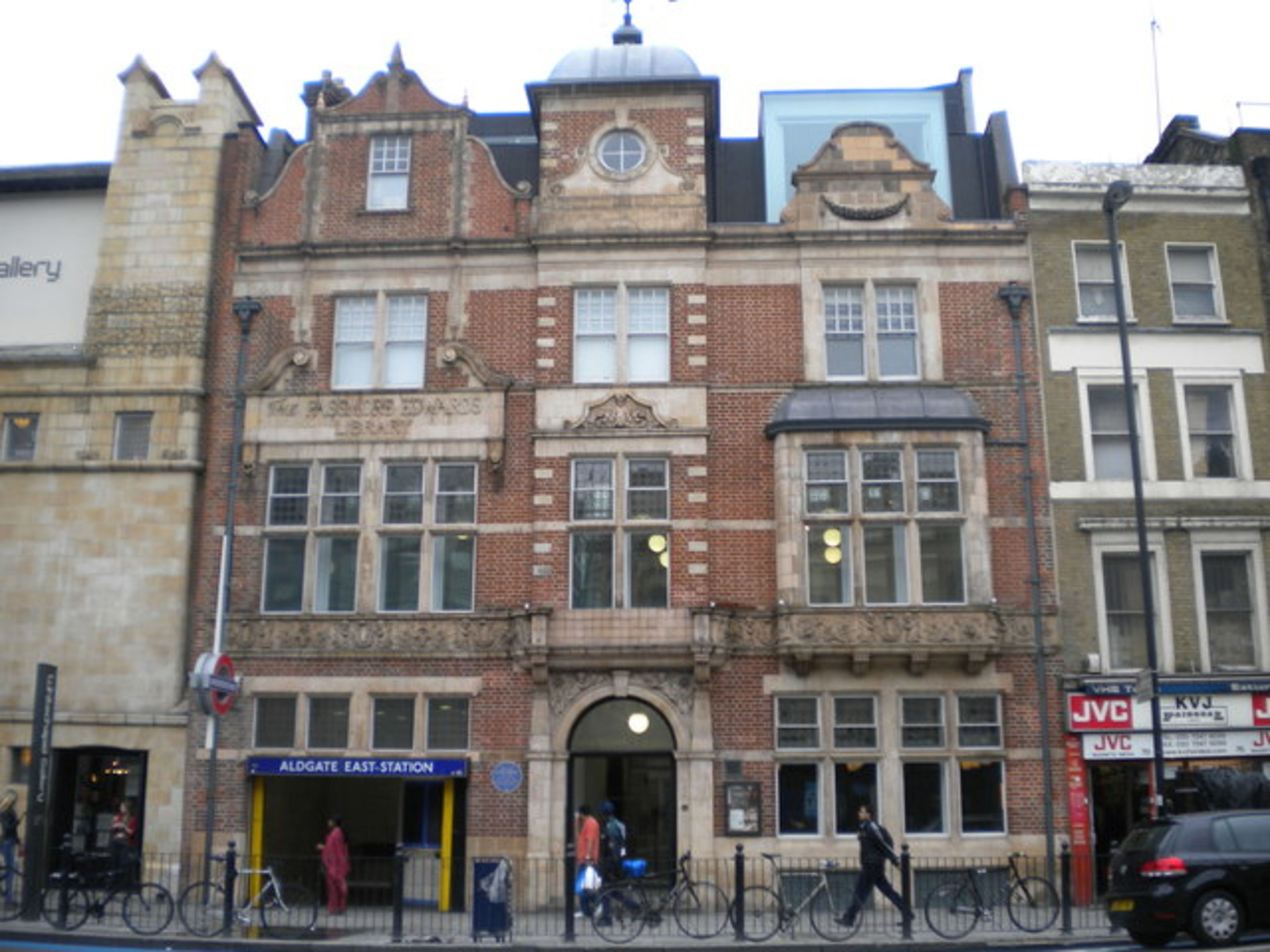 Whitechapel Gallery