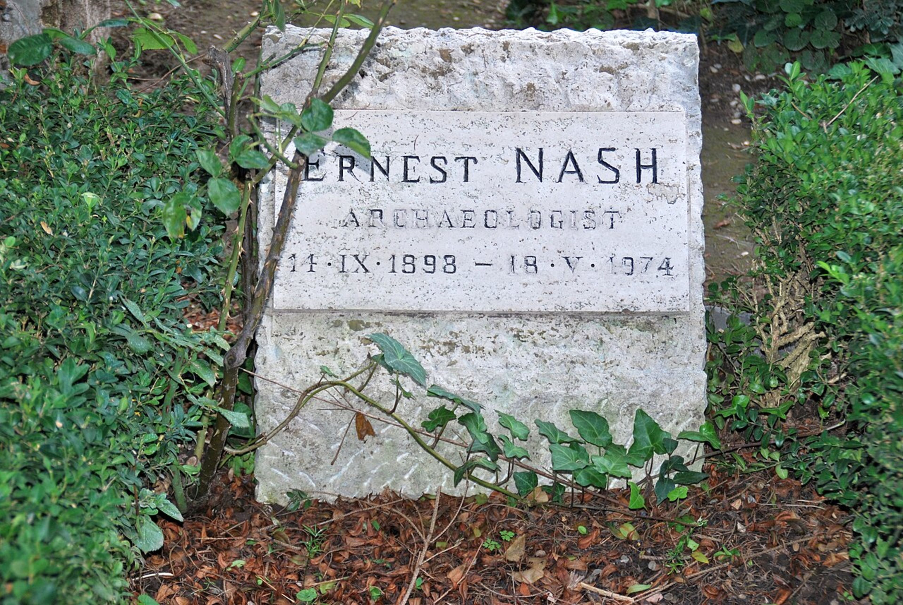 Protestant Cemetery (Cimitero Acattolico)