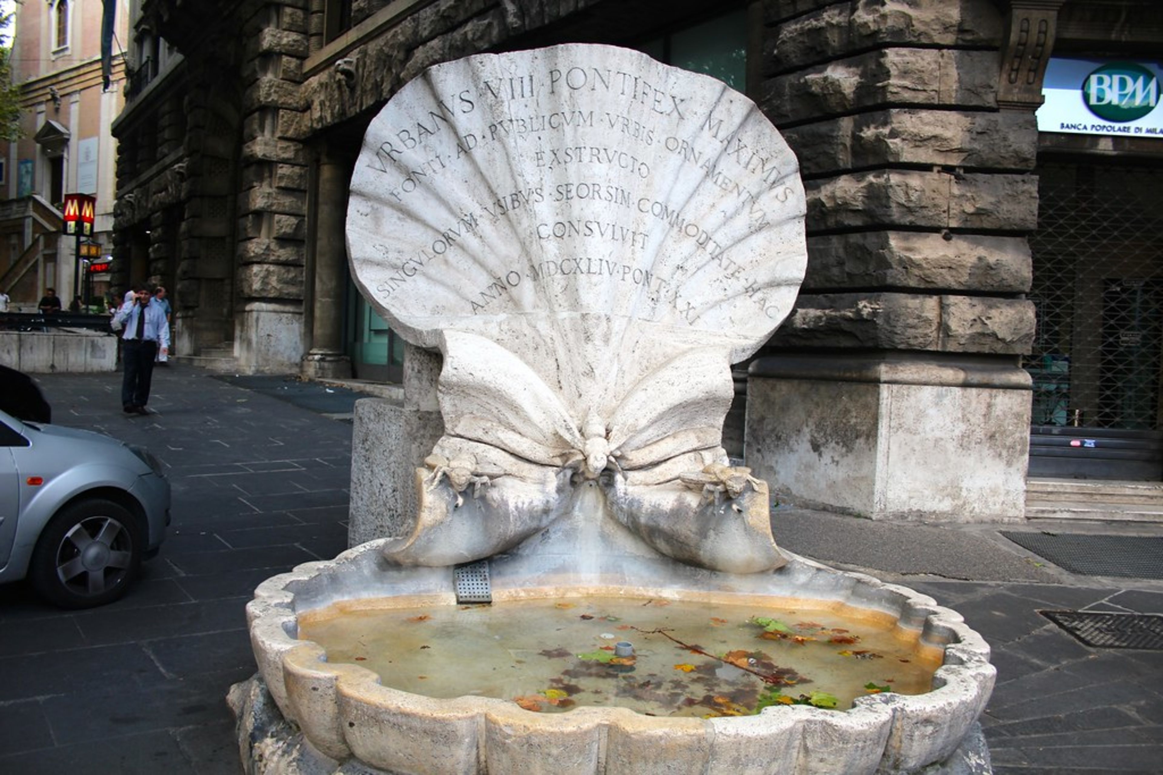 Fontana delle Api