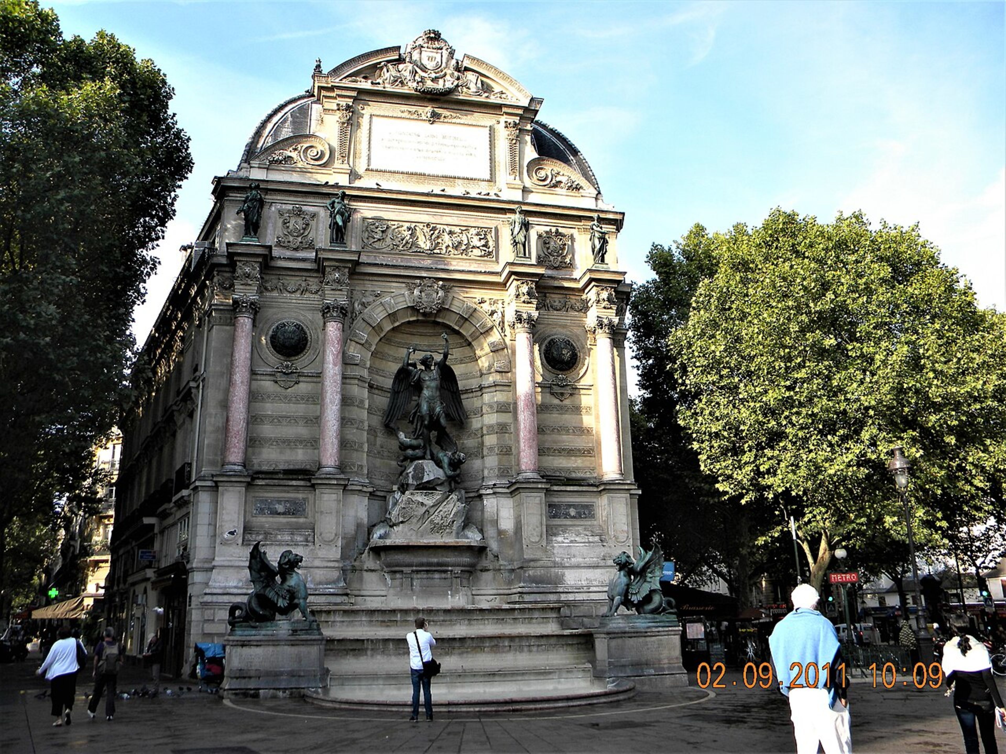 Fontaine Saint-Michel