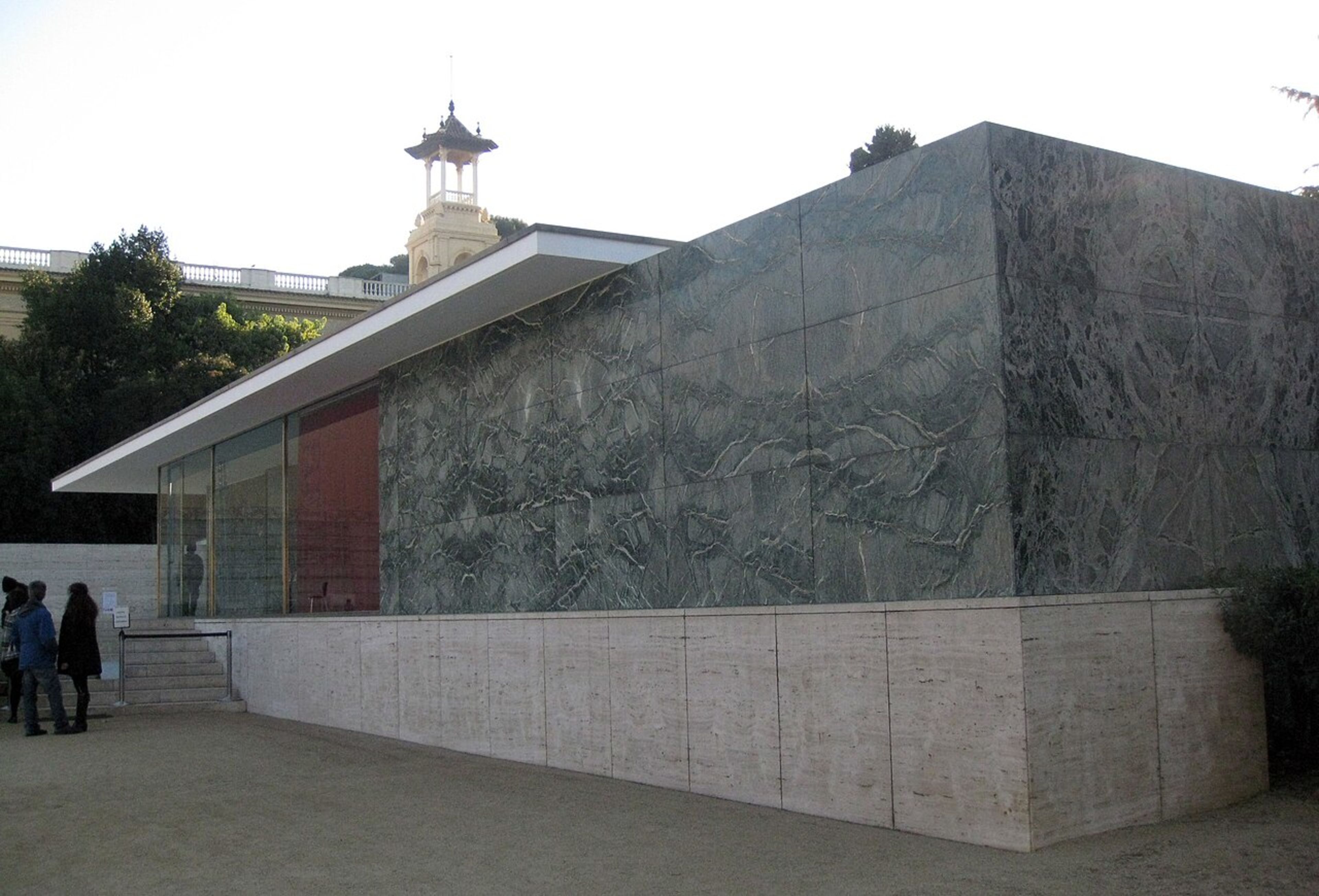 Pavelló Mies van der Rohe