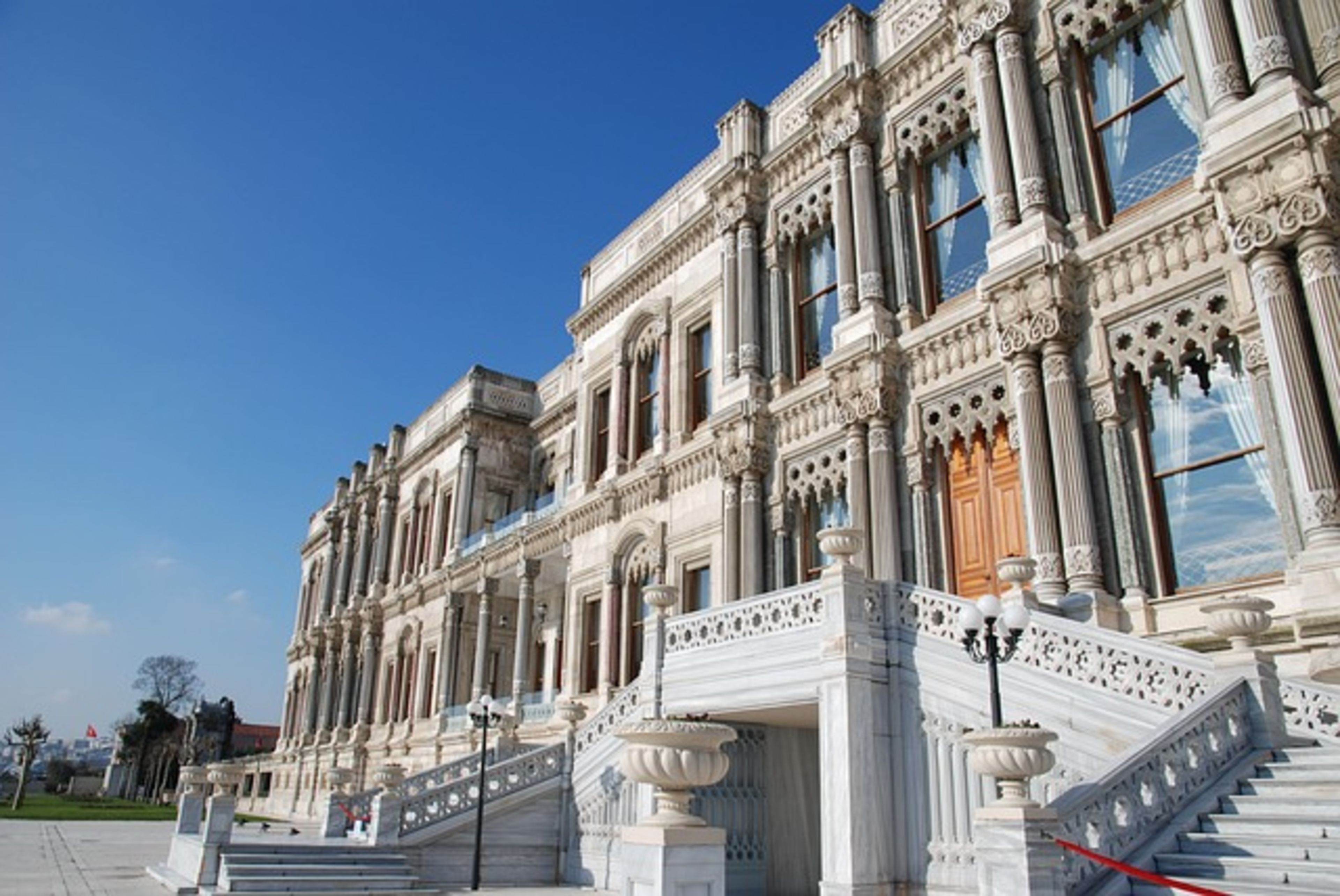 Çırağan Palace