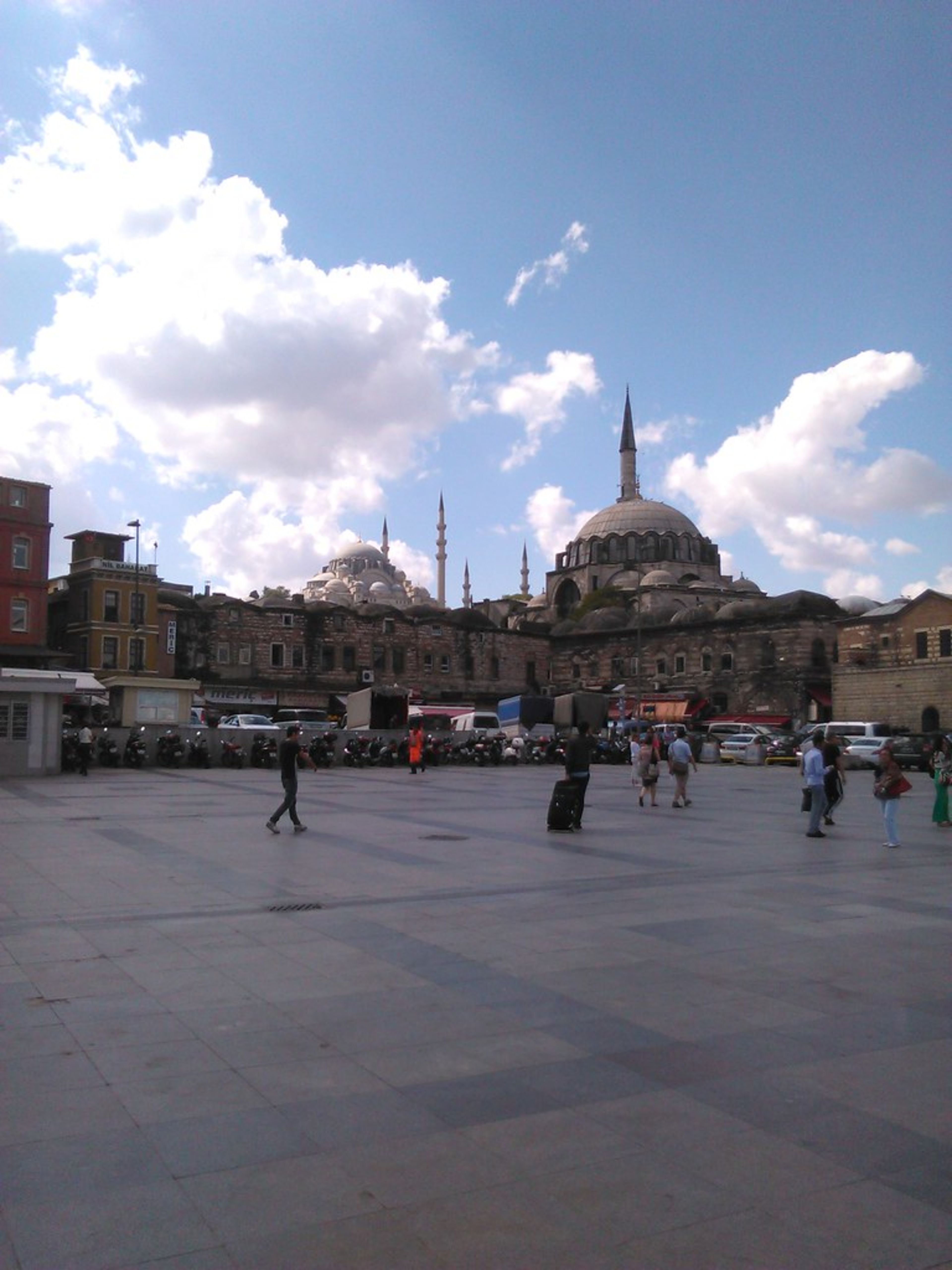 Eminönü Square