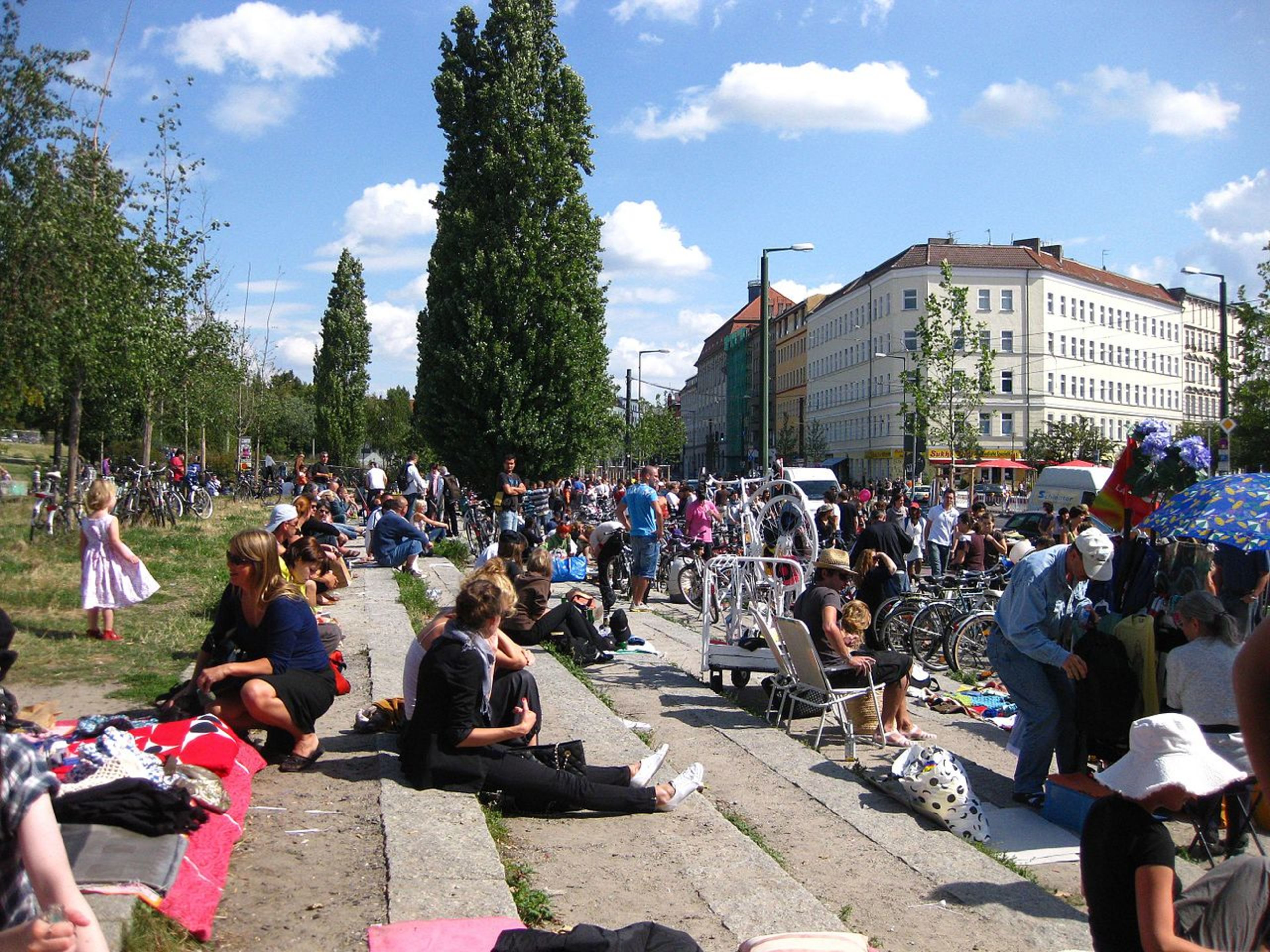 Mauer Park Flea Market