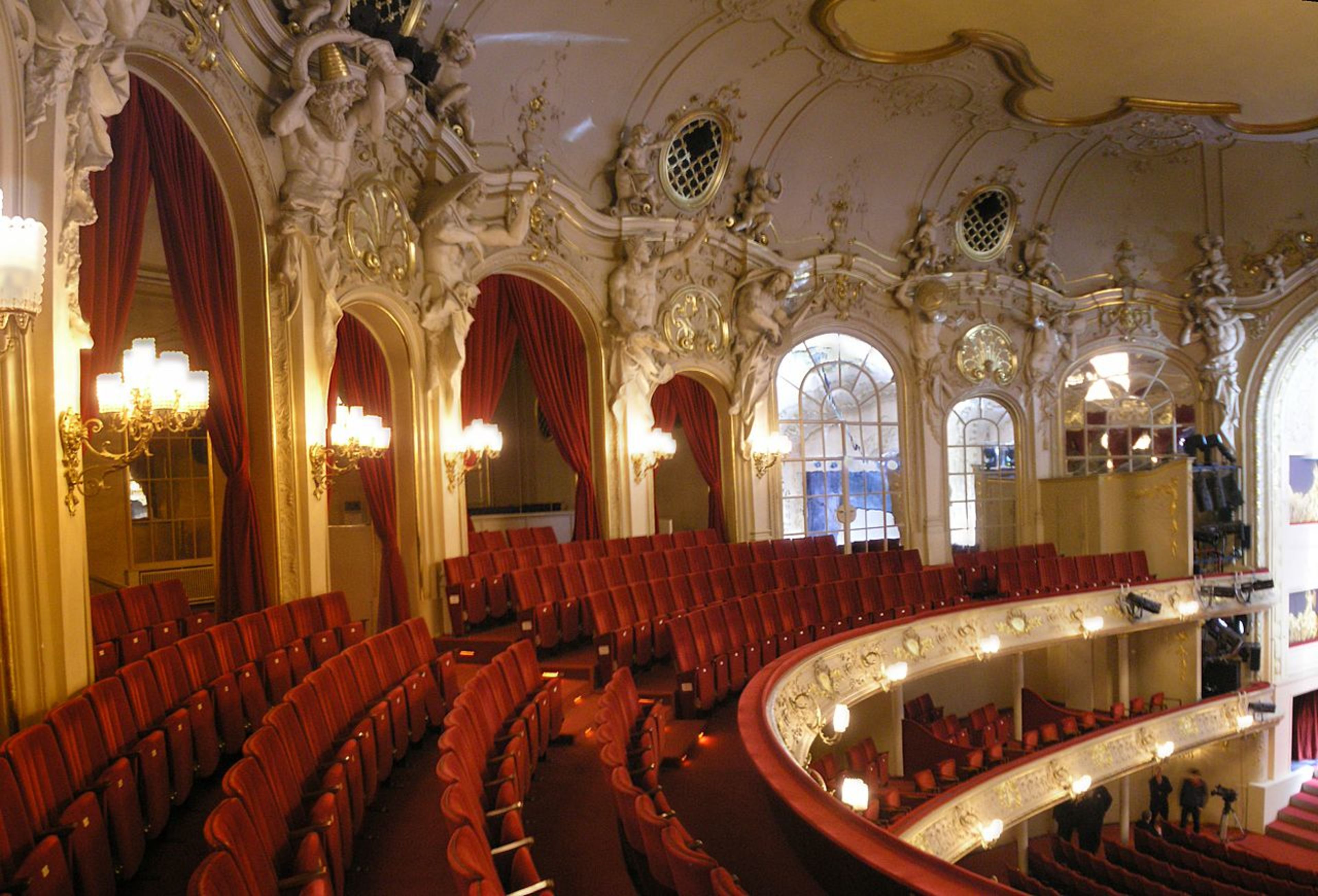Komische Oper