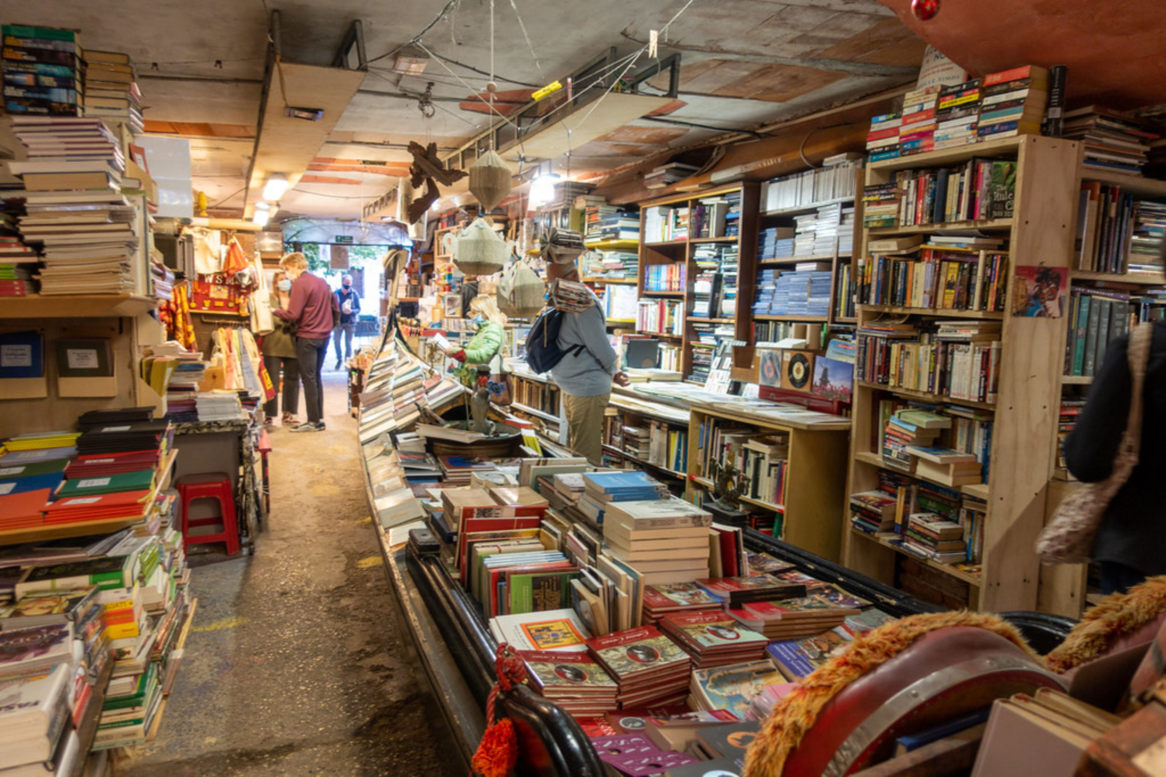 Libreria Acqua Alta (Bookshop)