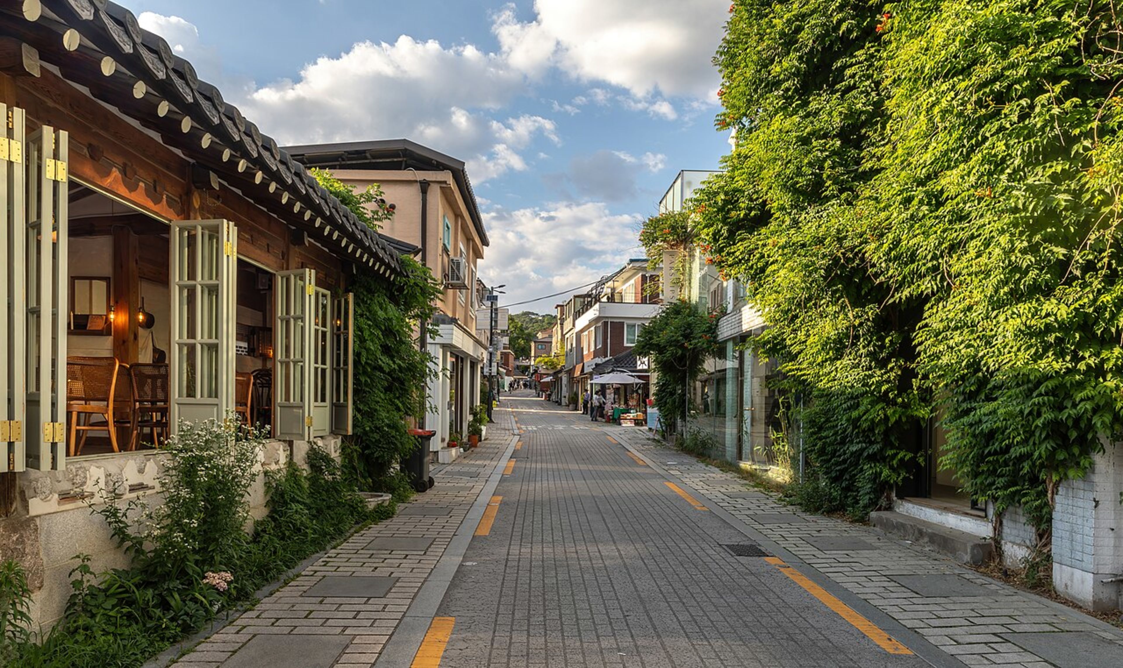 Bukchon Hanok Village