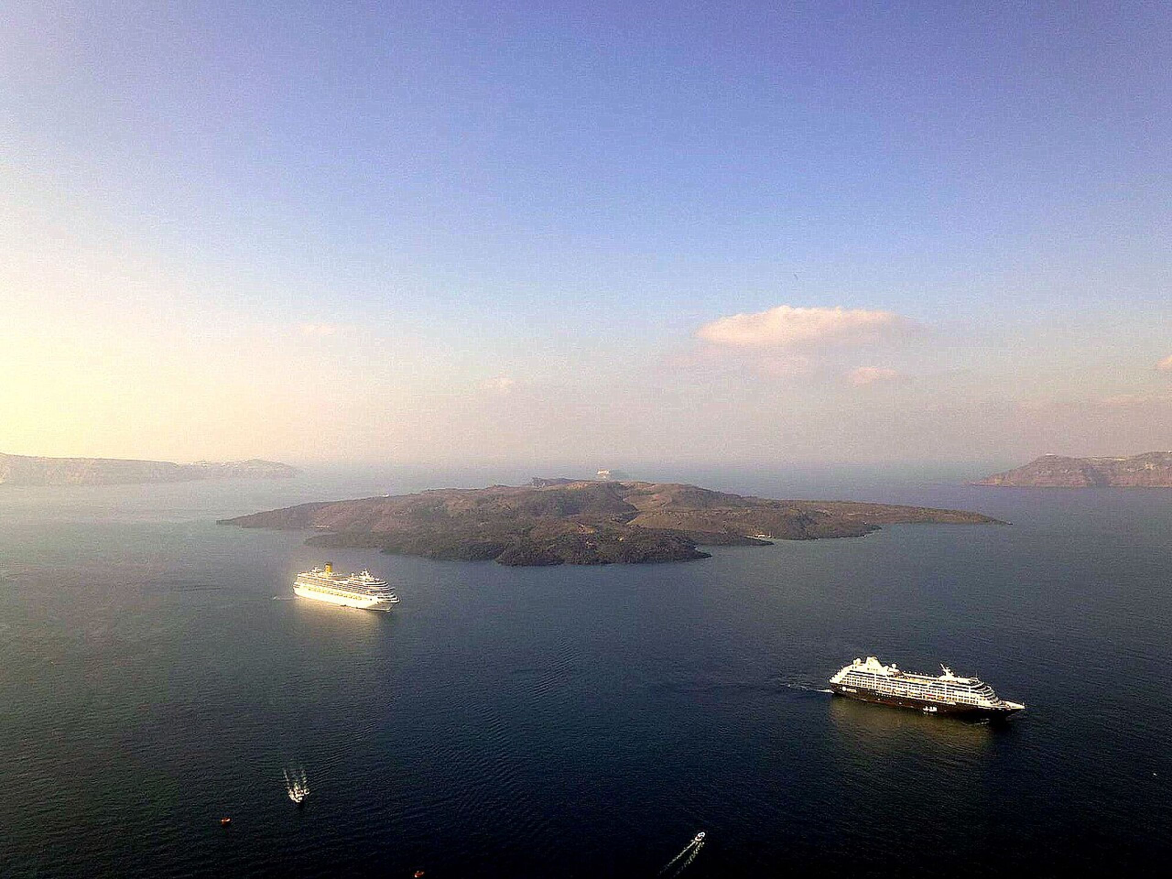 Volcano Crater (Nea Kameni)