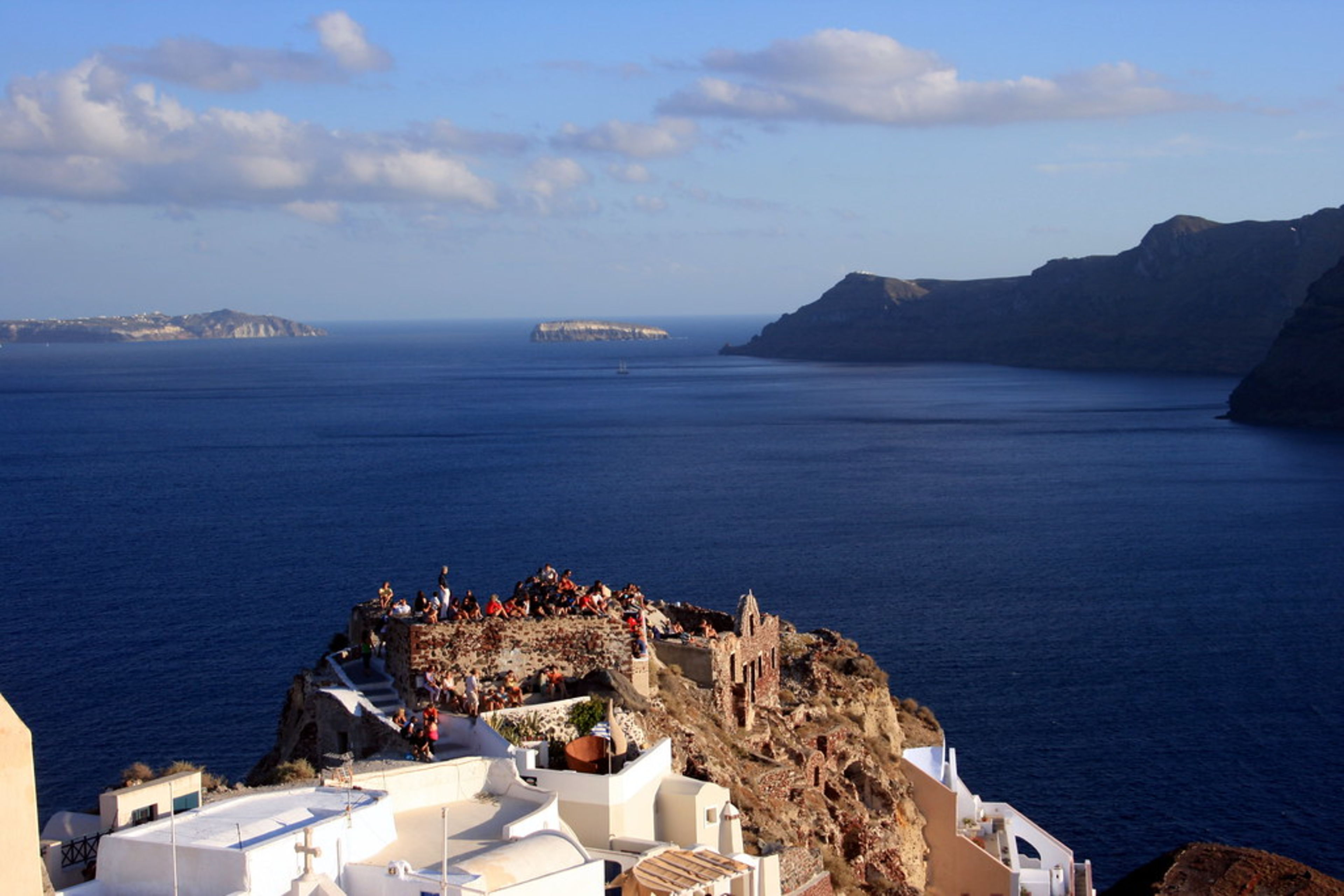 Thirassia Island