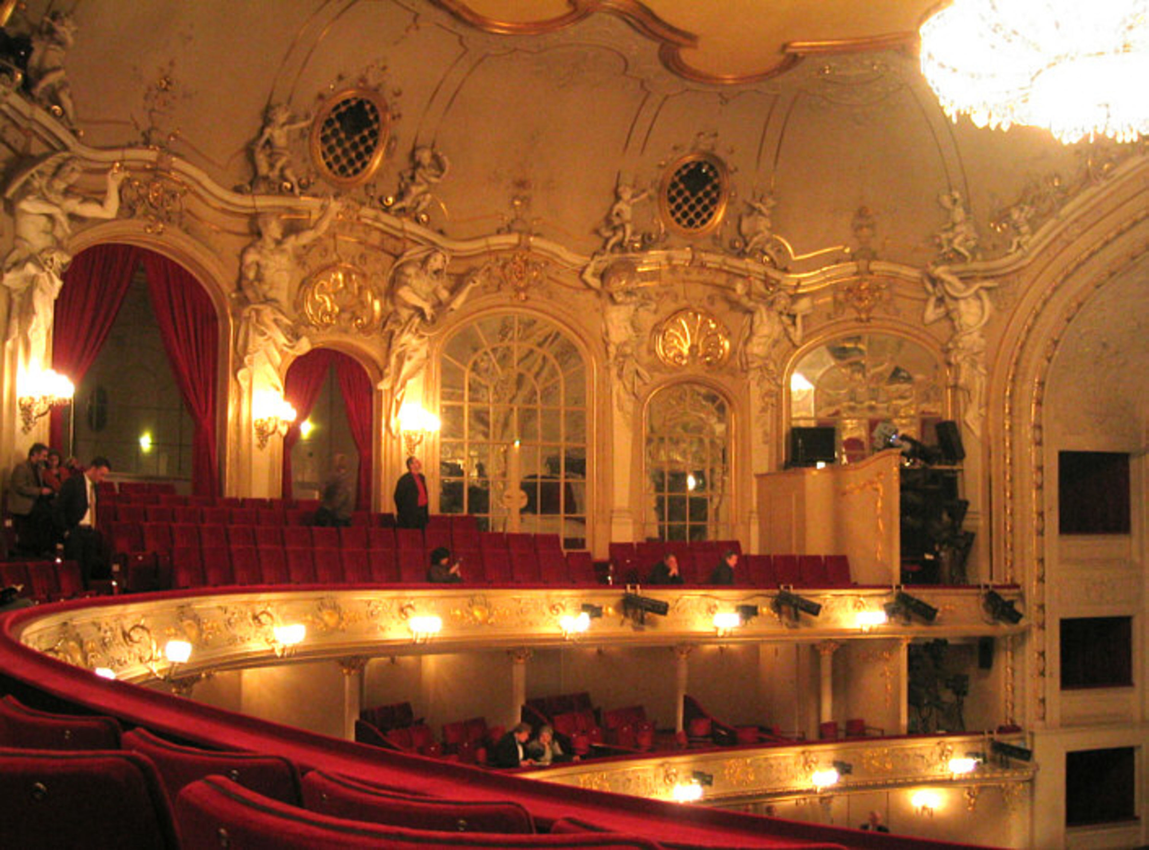 Komische Oper
