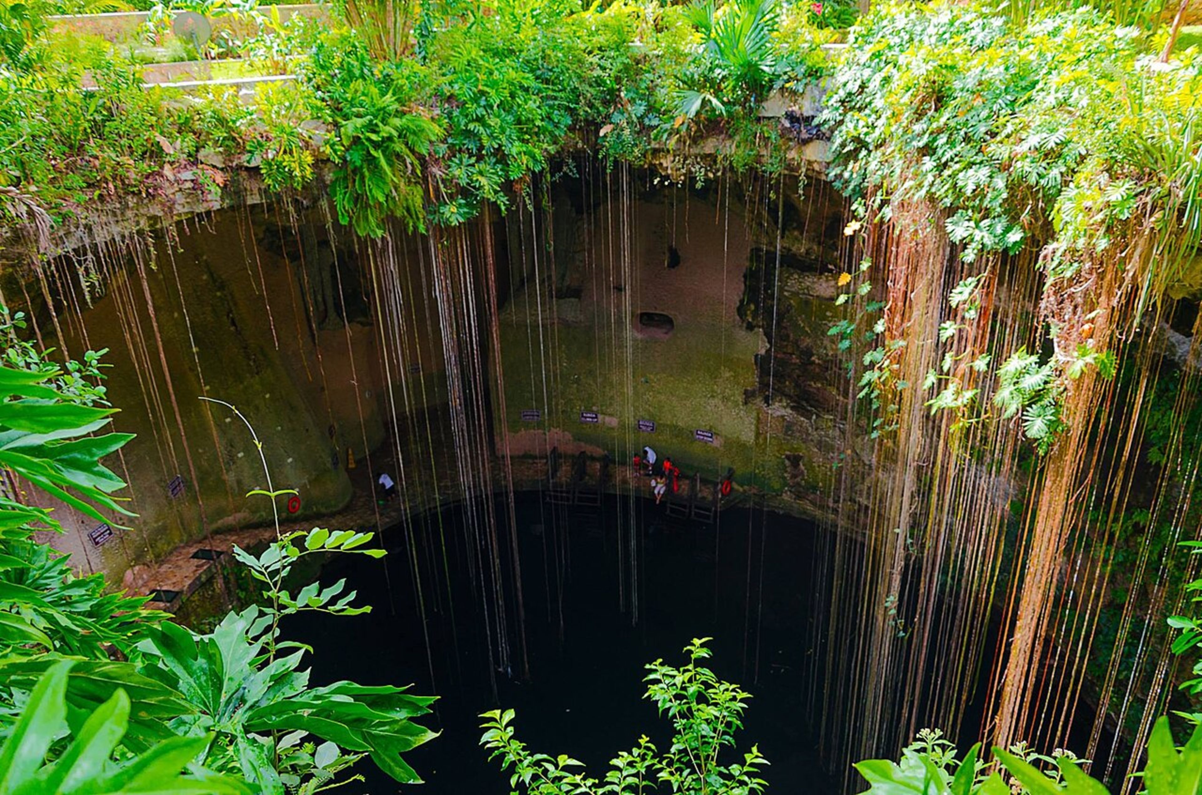 Ik Kil Cenote