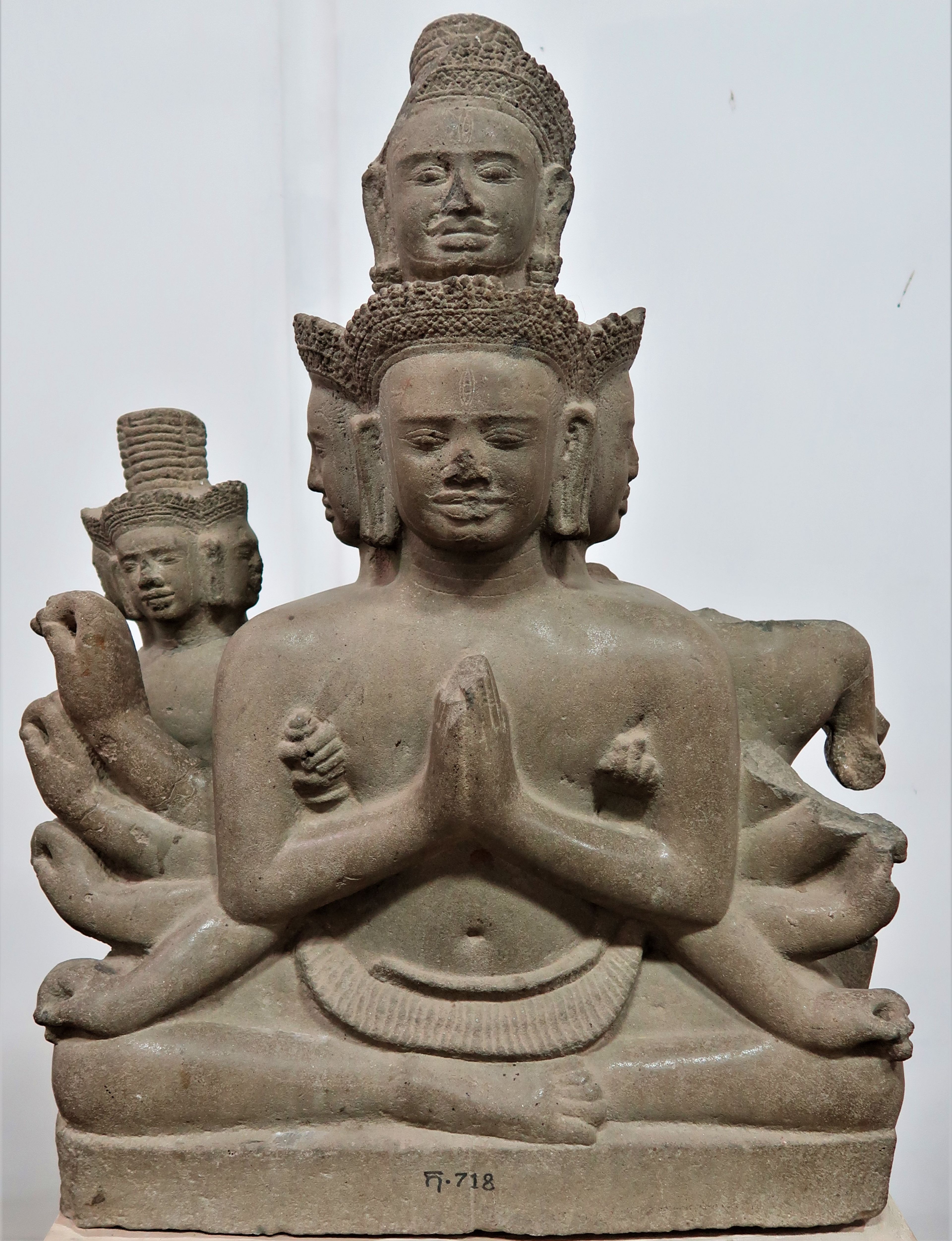 Angkor National Museum