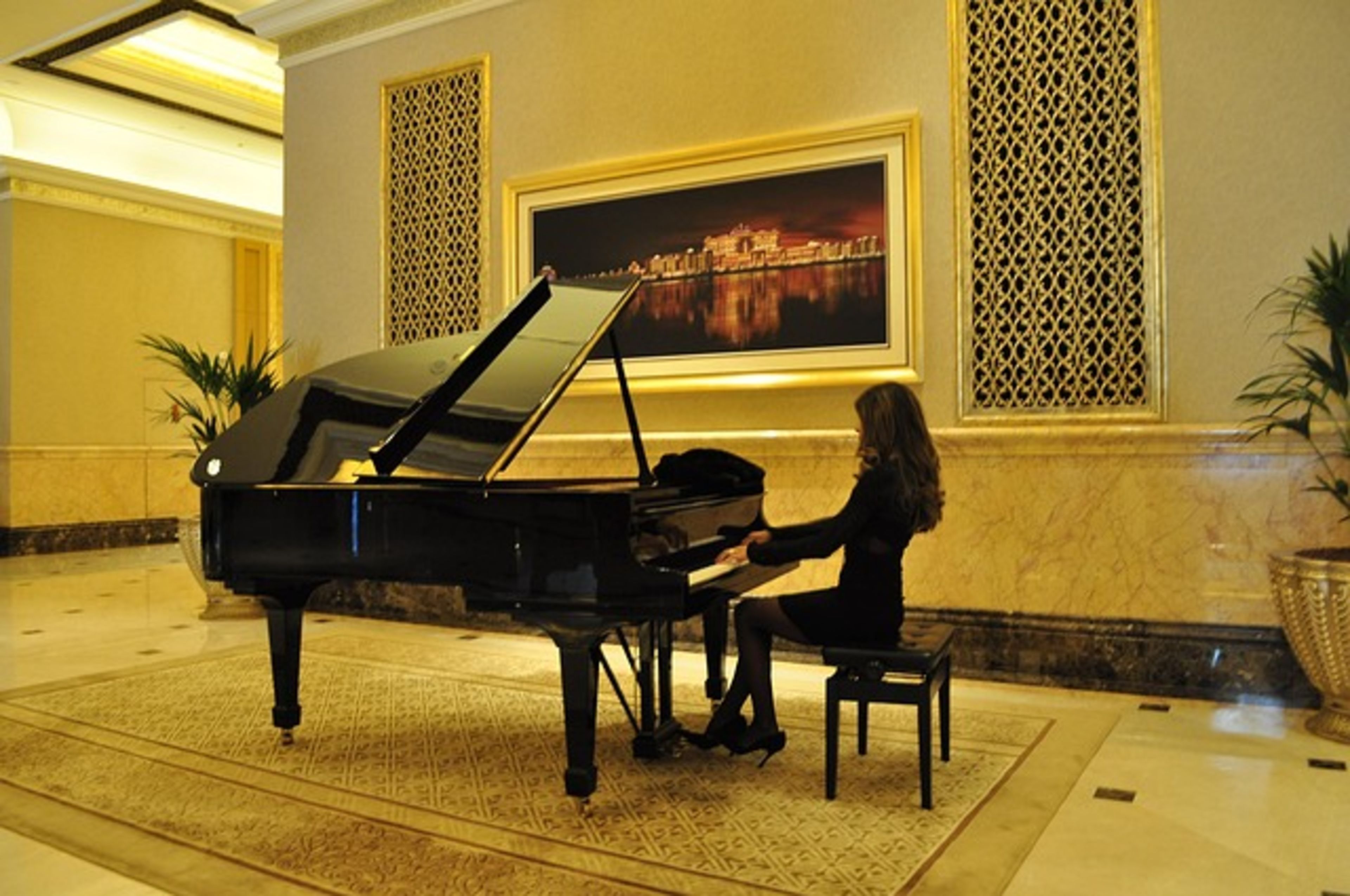Emirates Palace Hotel