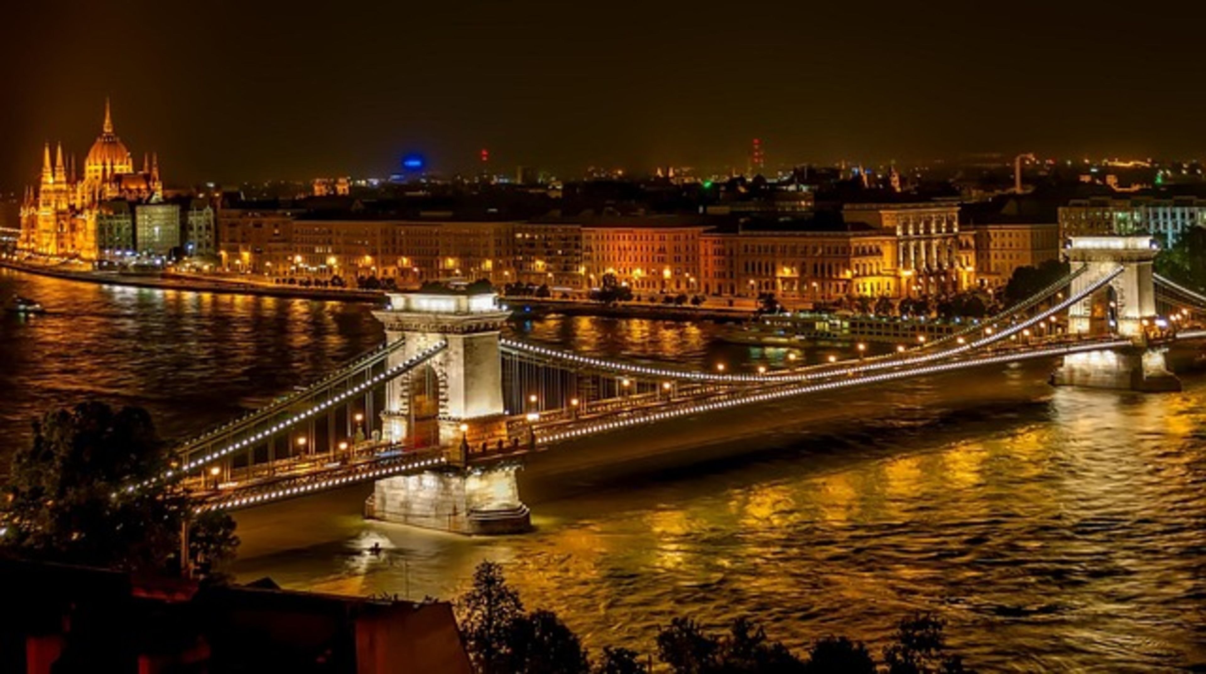 Elizabeth Bridge