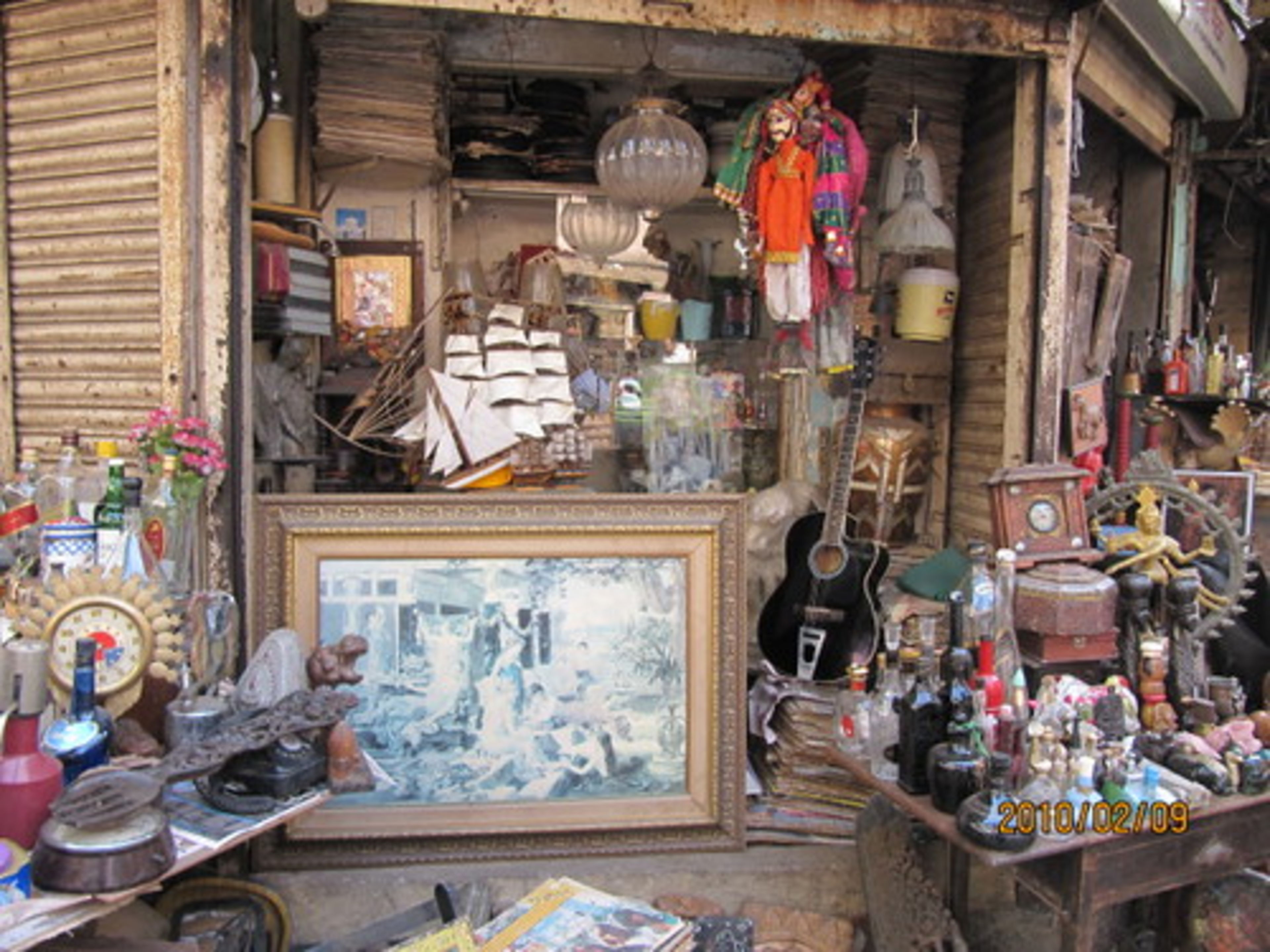 Chor Bazaar (Thieves' Market)