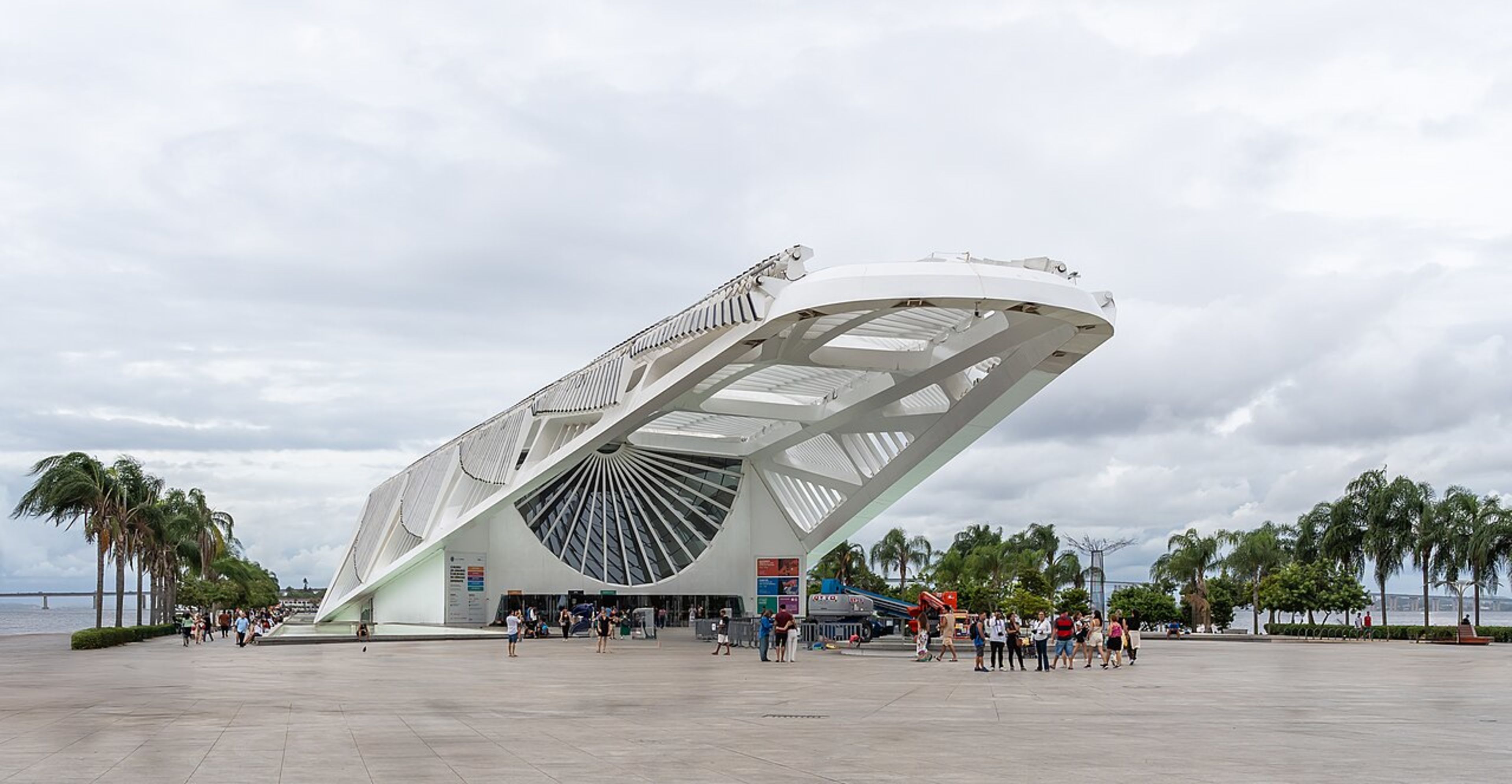 Museum of Tomorrow (Museu do Amanhã)
