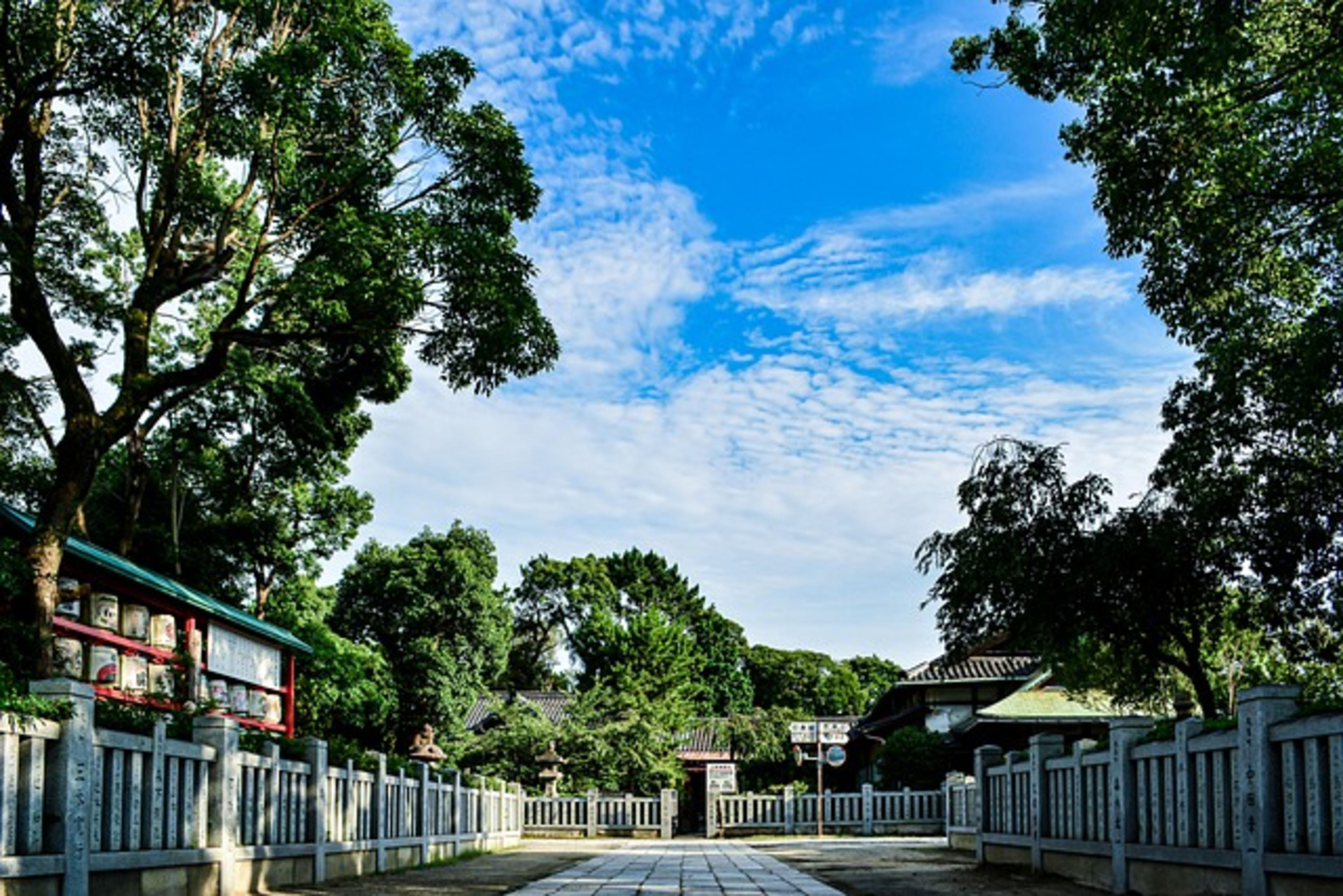 Namba Yasaka Shrine